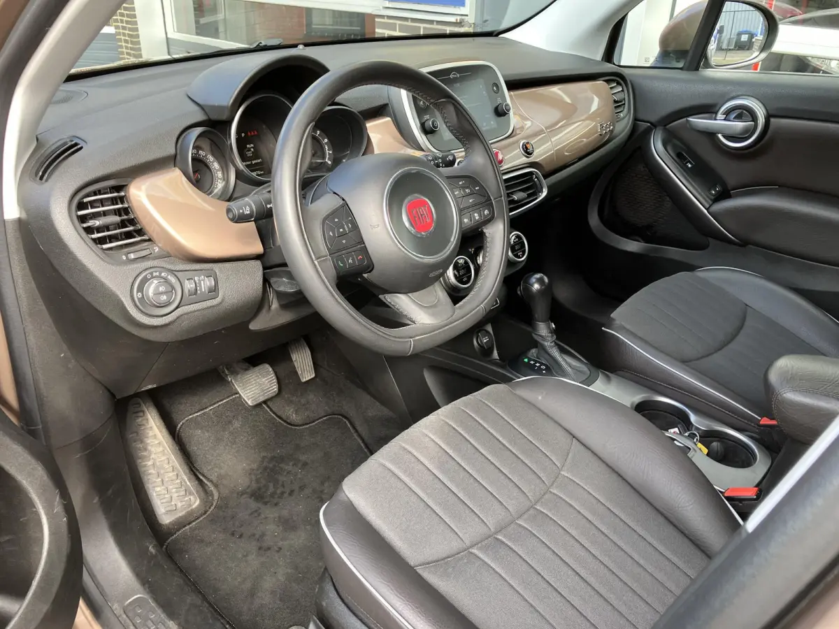 Cross 1.4 Turbo MultiAir Cross | Automaat | Zeer speciale kleur Light Copper Metallic | Trekhaak |