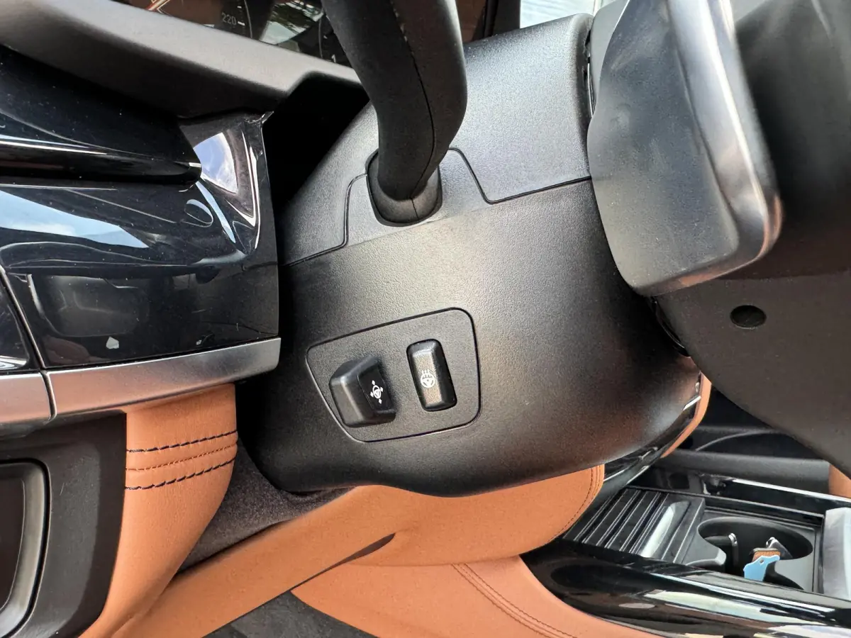 xDrive35i High Executive 306 PK | Individual | M sport | Bang & Olufsen