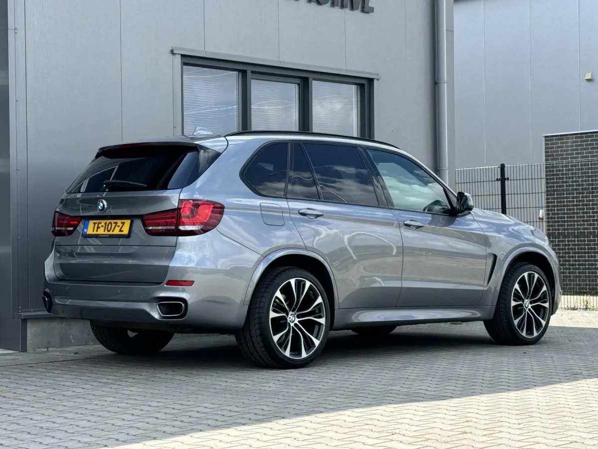 xDrive35i High Executive 306 PK | Individual | M sport | Bang & Olufsen