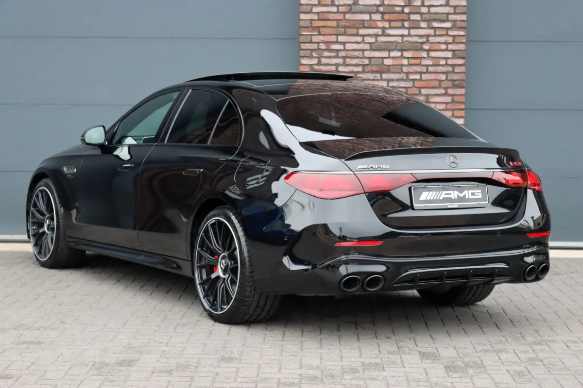 AMG 53 4MATIC+ Premium | 612pk | Hyperscreen | Achterasbesturing | Distronic+ | Burmester | HUD | Digital Light | Stoelventilatie | Surround Camera | Keyless Go | Soft-Close | Dynamic Plus-p