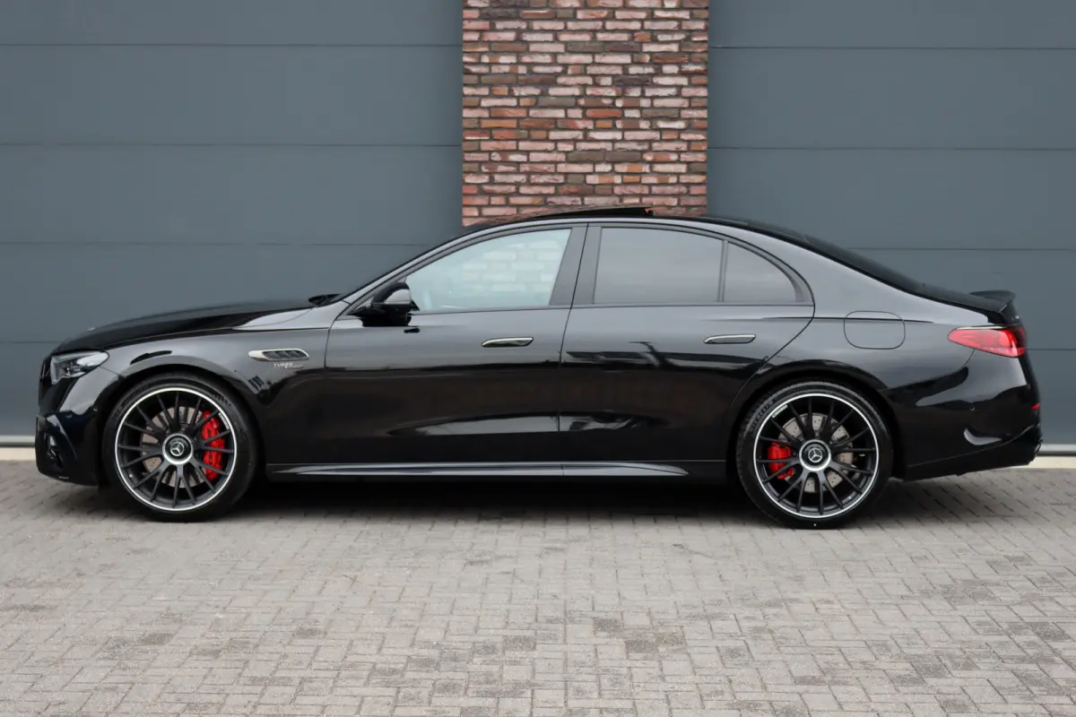 AMG 53 4MATIC+ Premium | 612pk | Hyperscreen | Achterasbesturing | Distronic+ | Burmester | HUD | Digital Light | Stoelventilatie | Surround Camera | Keyless Go | Soft-Close | Dynamic Plus-p
