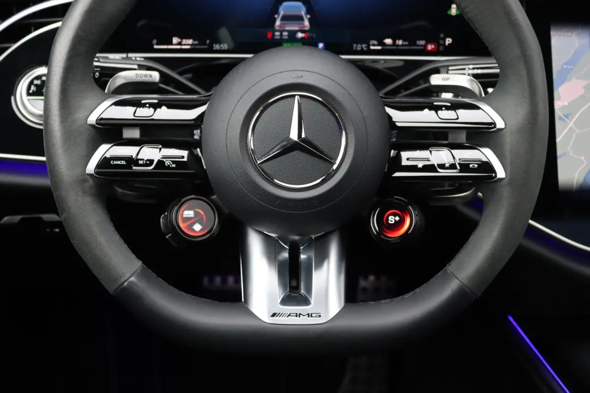 AMG 53 4MATIC+ Premium | 612pk | Hyperscreen | Achterasbesturing | Distronic+ | Burmester | HUD | Digital Light | Stoelventilatie | Surround Camera | Keyless Go | Soft-Close | Dynamic Plus-p