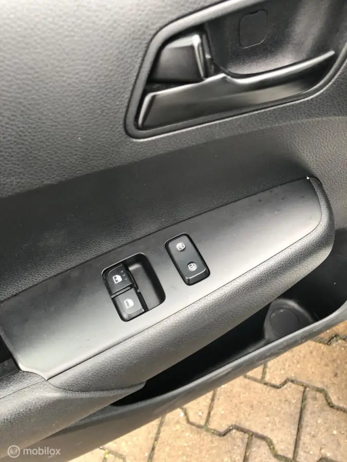 1.0 MPi 4DRS AIRCO ELL PAKK