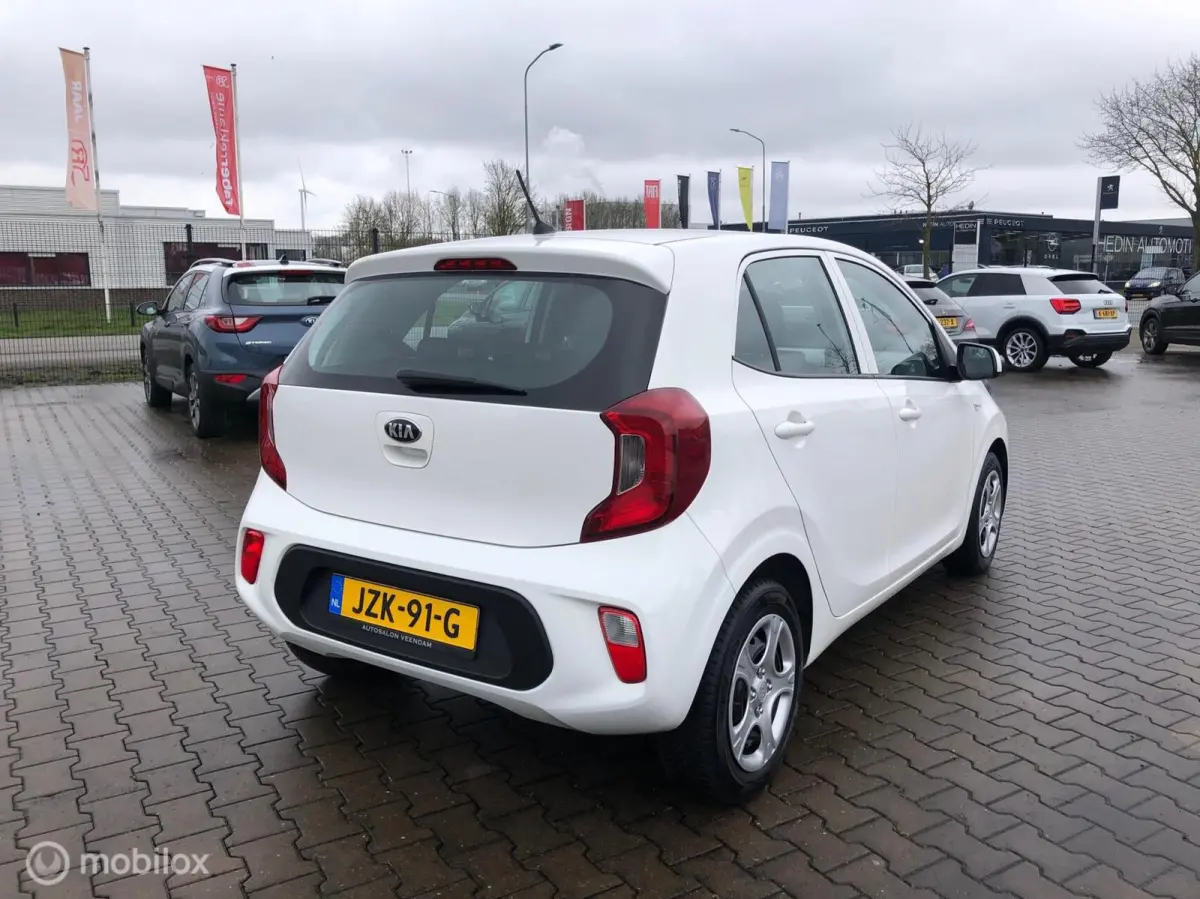 1.0 MPi 4DRS AIRCO ELL PAKK