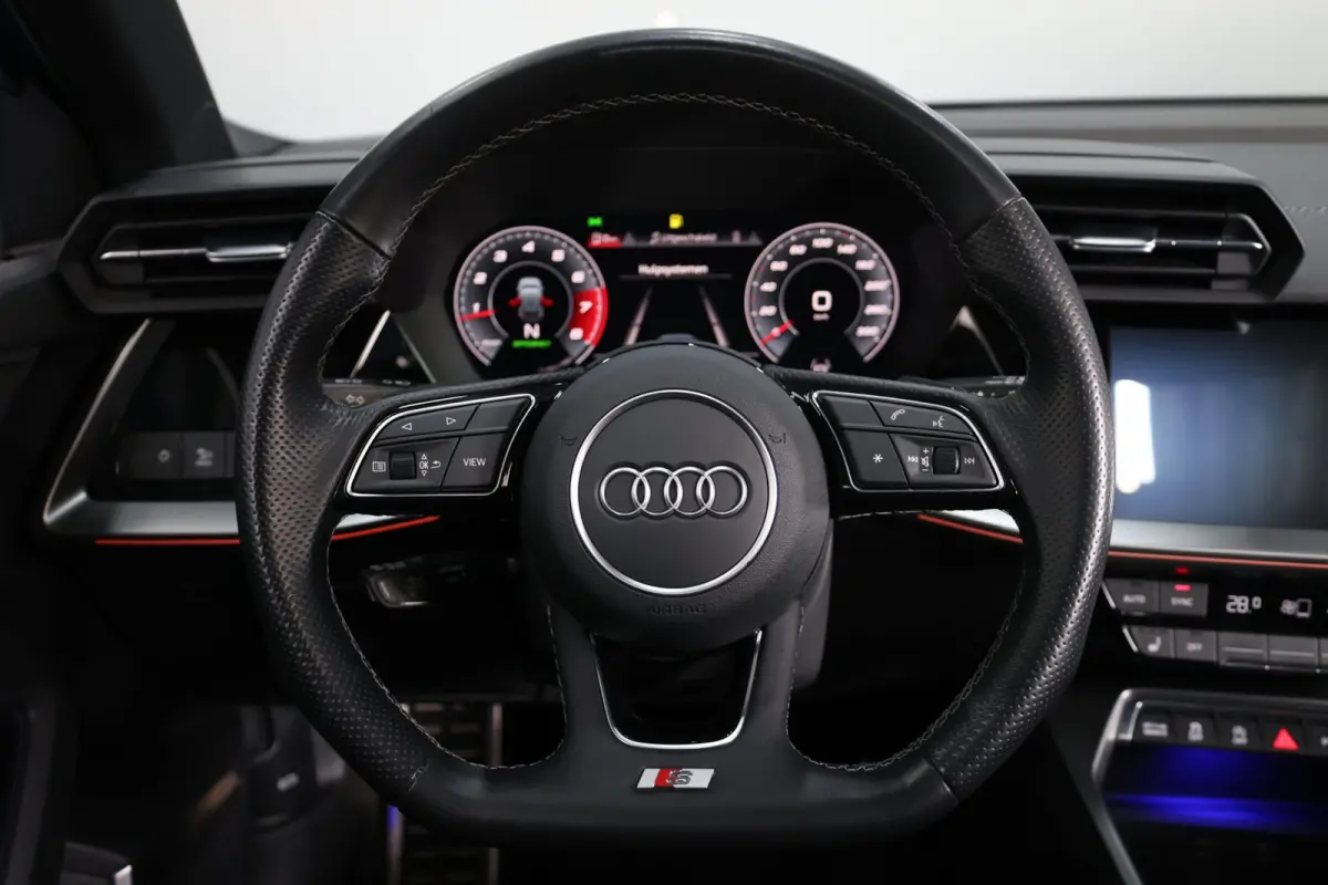 2.0 TFSI quattro 310+PK LED/B&O/PANO/SFEER/ALCANTARA+S.VERWARMING+MASSAGE/18" LMV/CAM/LINE/ACC/12 MND GARANTIE!