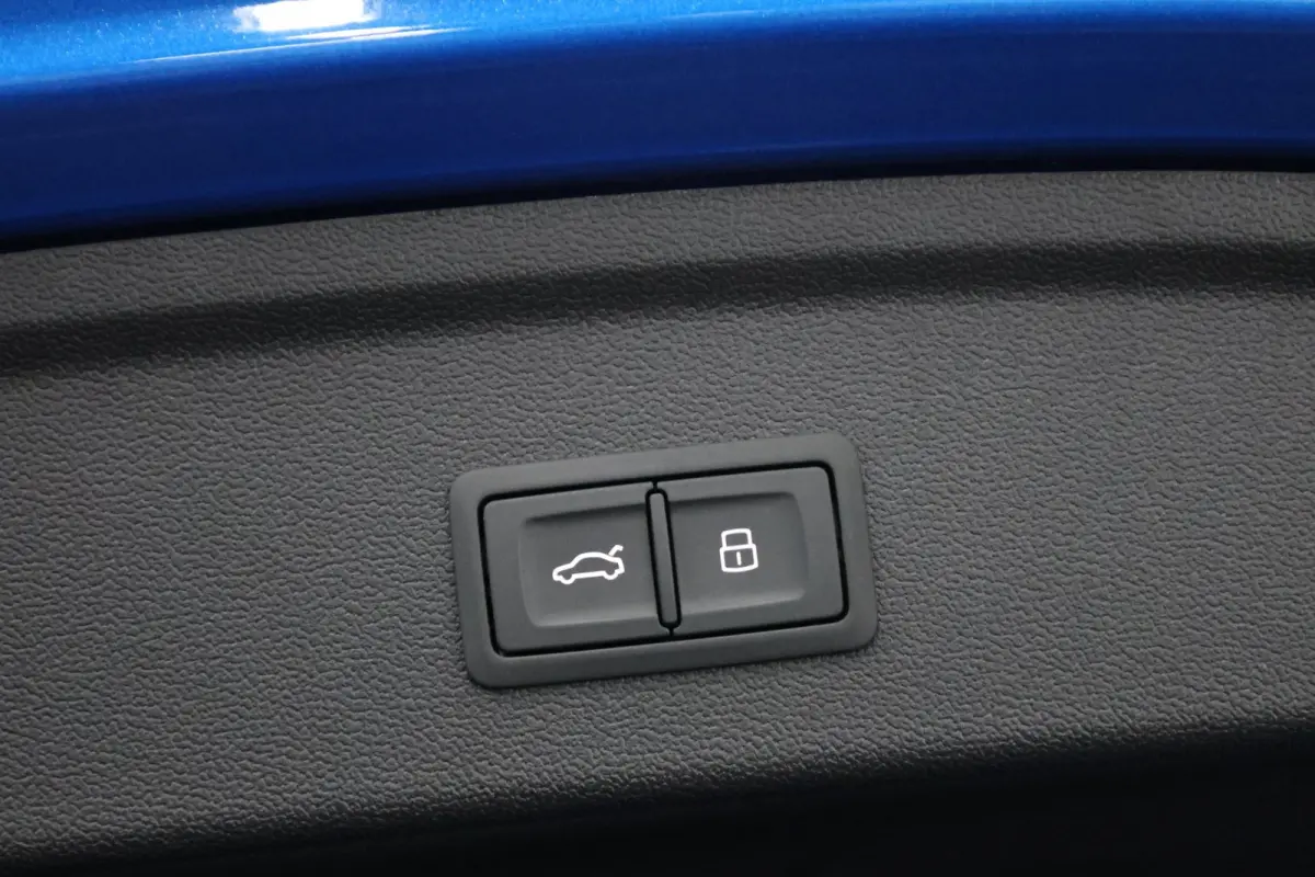 2.0 TFSI quattro 310+PK LED/B&O/PANO/SFEER/ALCANTARA+S.VERWARMING+MASSAGE/18" LMV/CAM/LINE/ACC/12 MND GARANTIE!