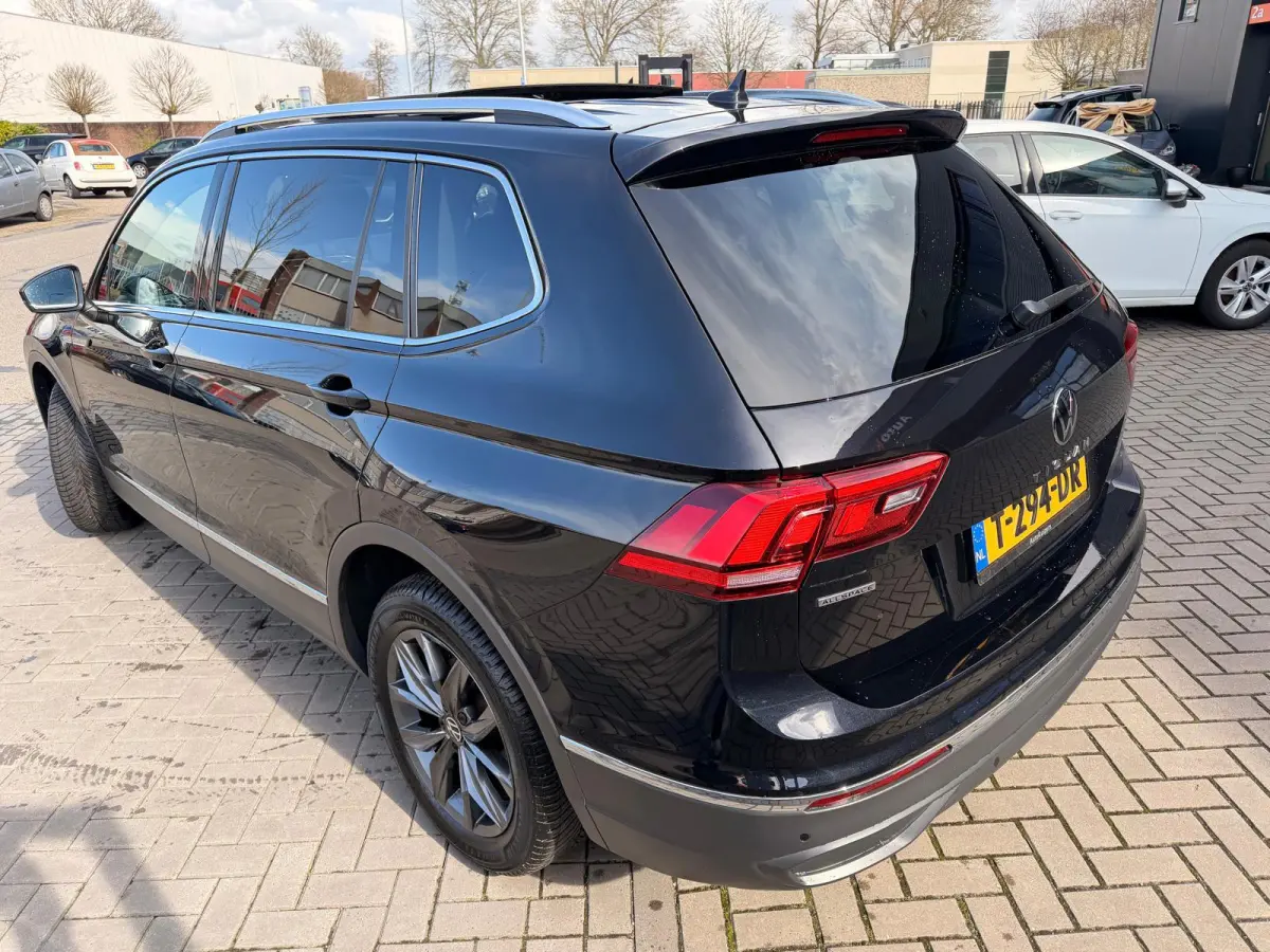 1.5 TSI Elegance 7p.