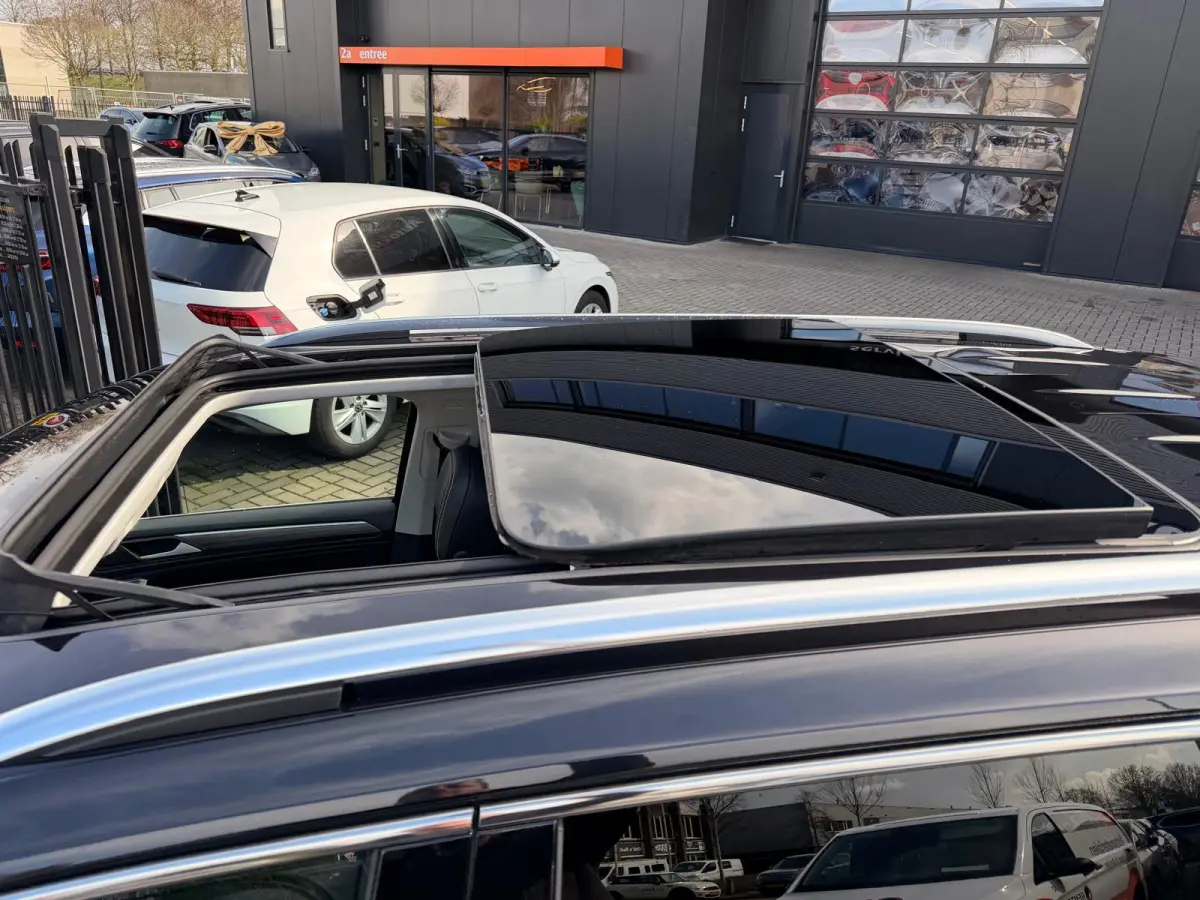 1.5 TSI Elegance 7p.