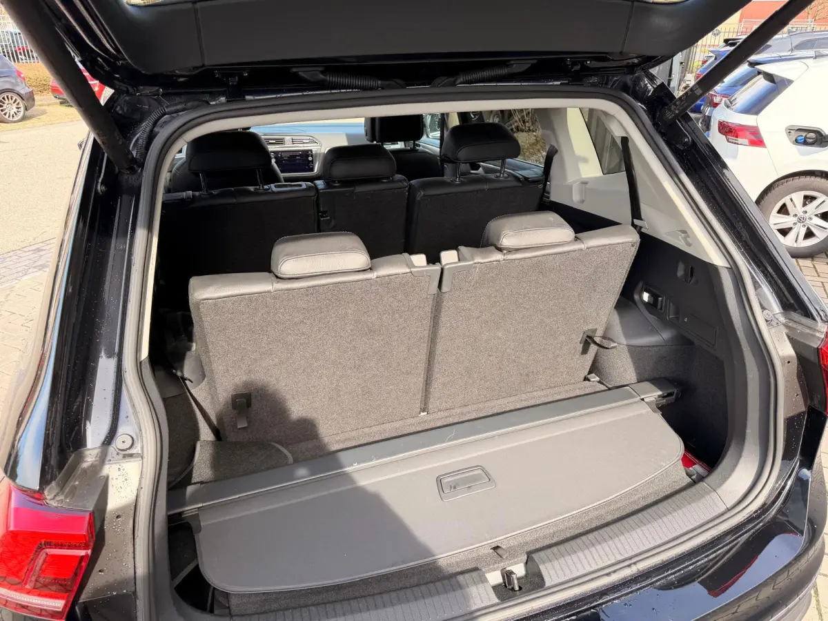 1.5 TSI Elegance 7p.