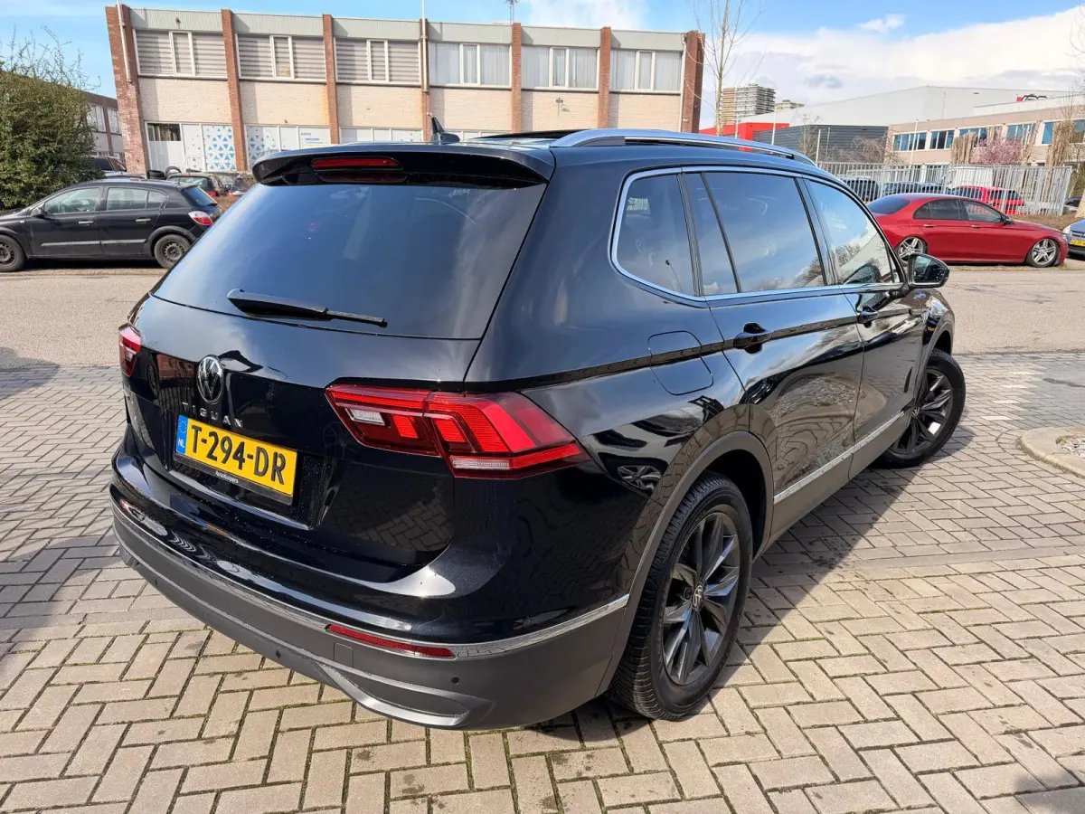 1.5 TSI Elegance 7p.