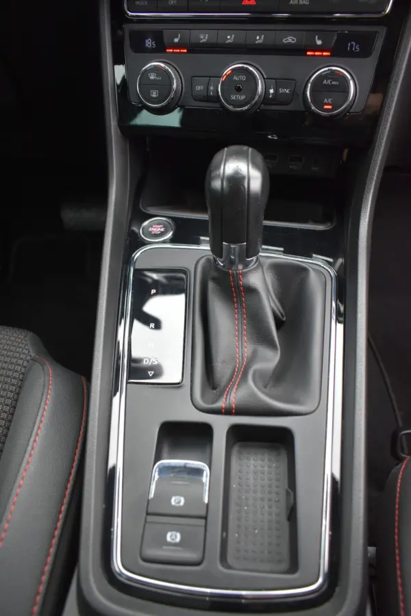 1.5 TSI FR Business Intense automaat