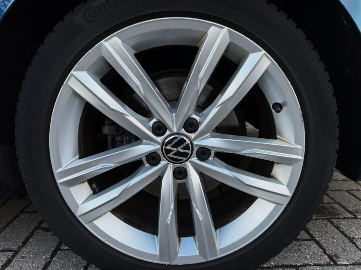 1.5 TSI R-Line Business + 150PK|LaneA|Virtual|AUT|Trekhaak|Apdaptive|Pano|Carplay|Sportstoelen|IQ Light|