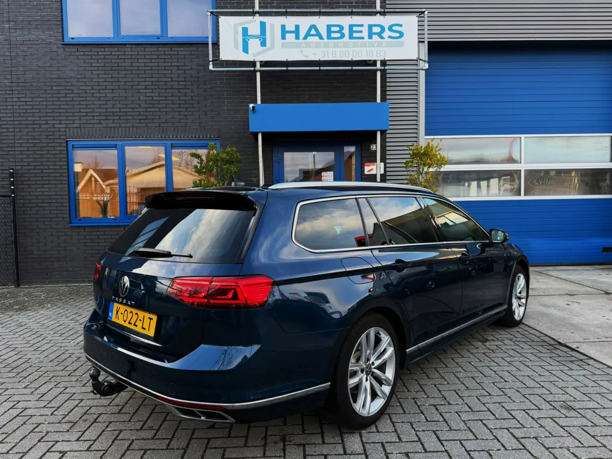 1.5 TSI R-Line Business + 150PK|LaneA|Virtual|AUT|Trekhaak|Apdaptive|Pano|Carplay|Sportstoelen|IQ Light|