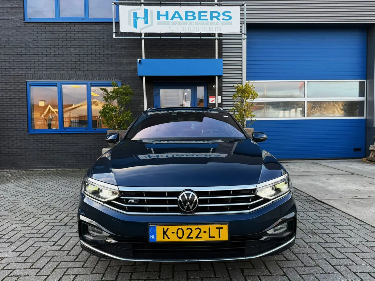 1.5 TSI R-Line Business + 150PK|LaneA|Virtual|AUT|Trekhaak|Apdaptive|Pano|Carplay|Sportstoelen|IQ Light|