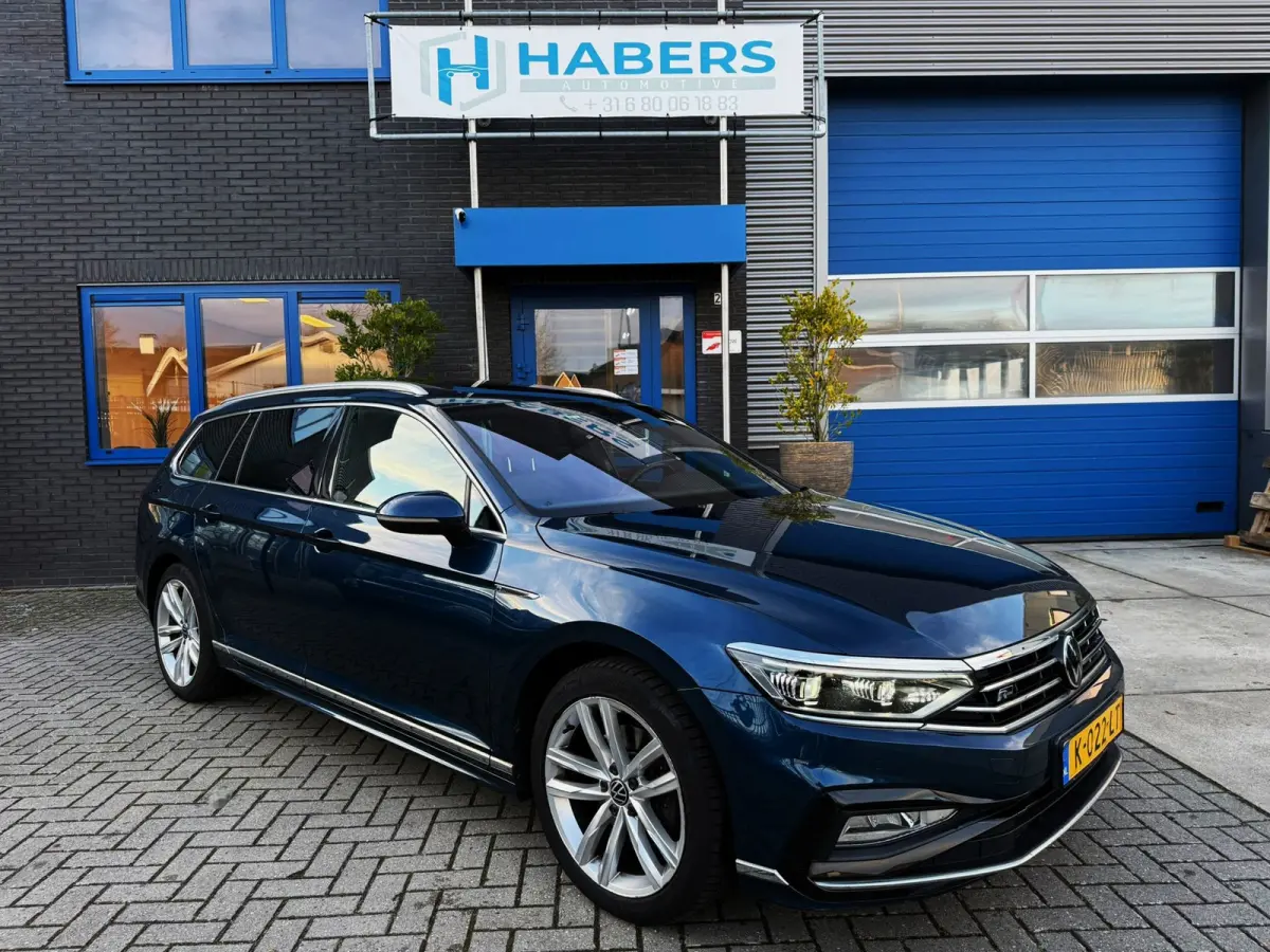 1.5 TSI R-Line Business + 150PK|LaneA|Virtual|AUT|Trekhaak|Apdaptive|Pano|Carplay|Sportstoelen|IQ Light|