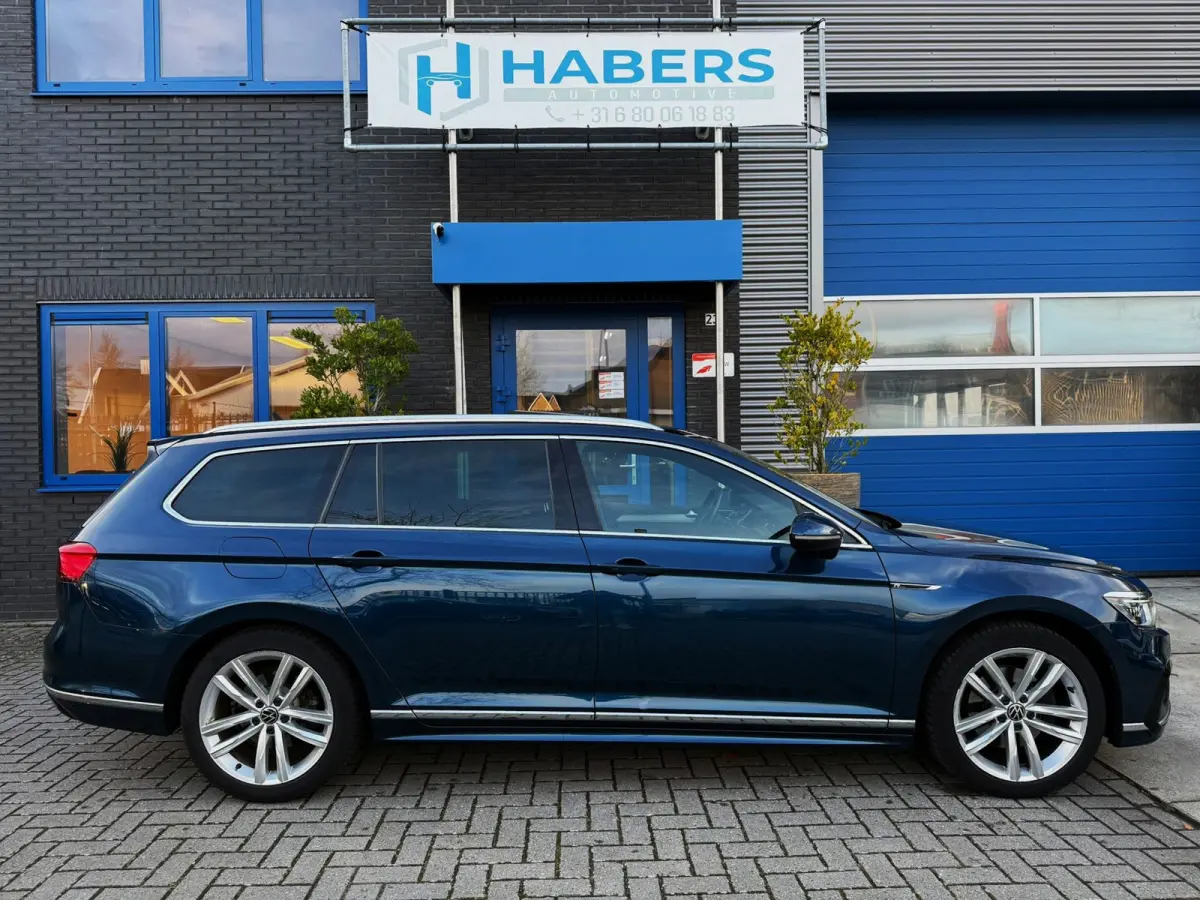 1.5 TSI R-Line Business + 150PK|LaneA|Virtual|AUT|Trekhaak|Apdaptive|Pano|Carplay|Sportstoelen|IQ Light|