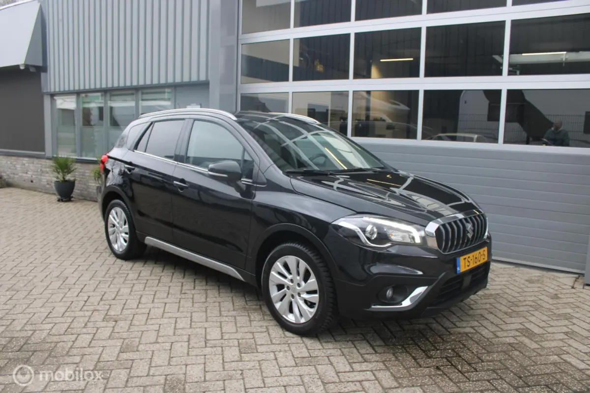 1.0 Boosterjet Exclusive 1e Eig | Boekjes | Navigatie |