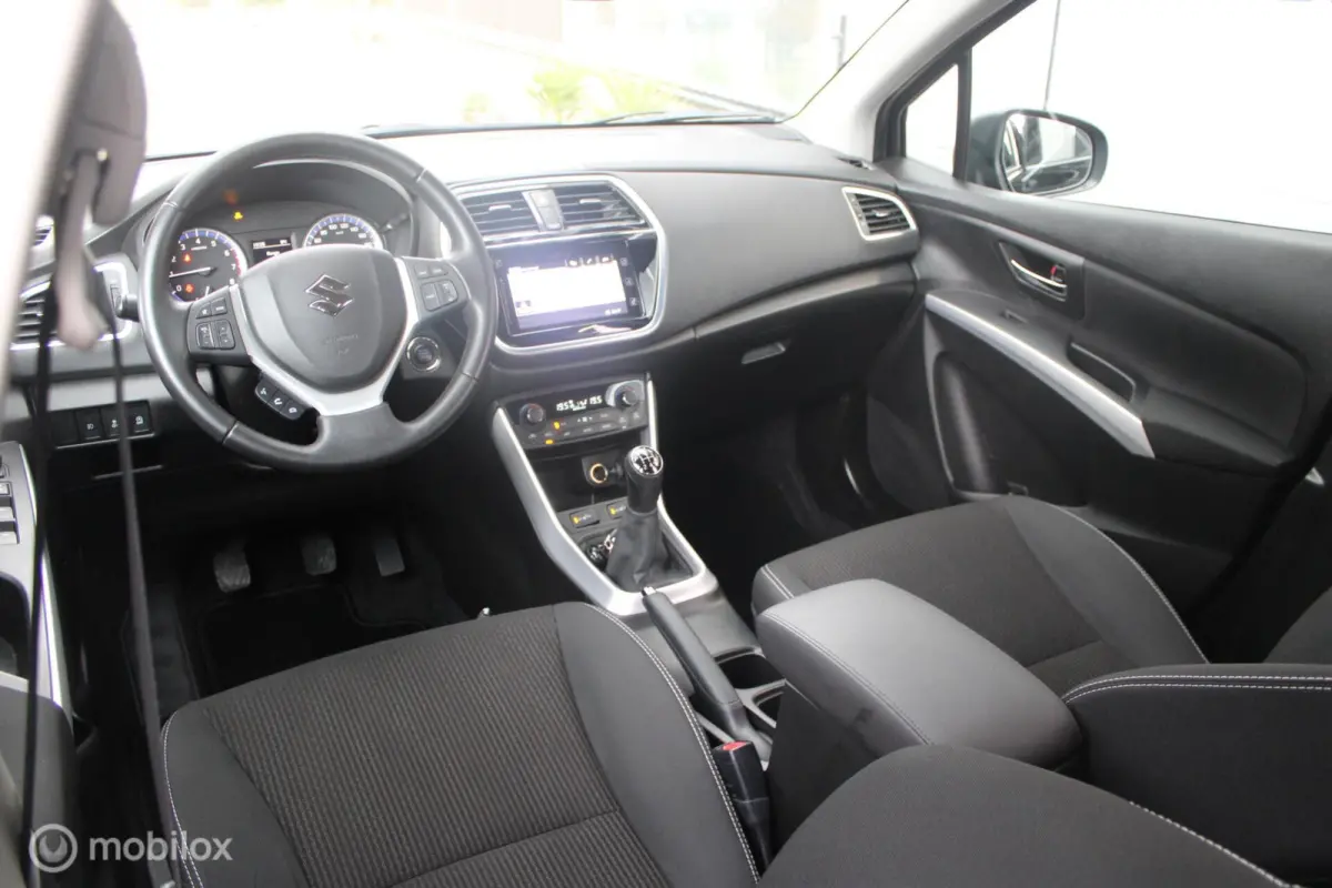 1.0 Boosterjet Exclusive 1e Eig | Boekjes | Navigatie |