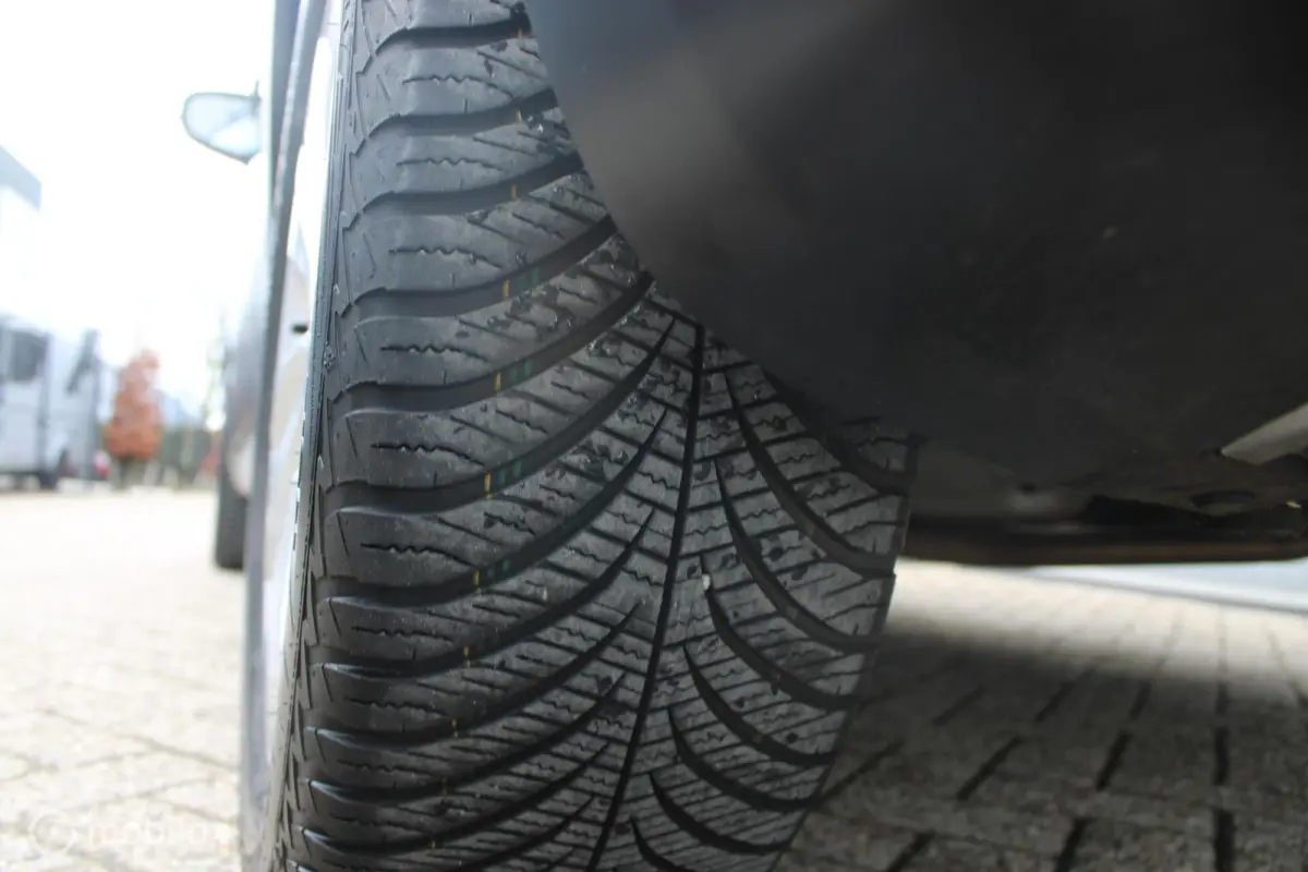 1.0 Boosterjet Exclusive 1e Eig | Boekjes | Navigatie |
