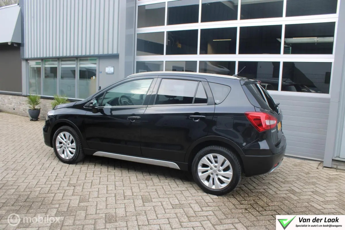 1.0 Boosterjet Exclusive 1e Eig | Boekjes | Navigatie |
