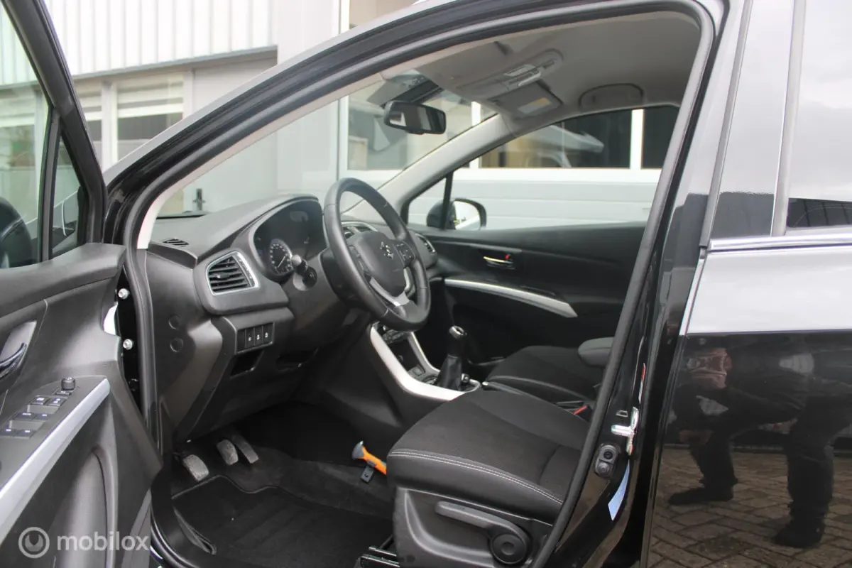 1.0 Boosterjet Exclusive 1e Eig | Boekjes | Navigatie |