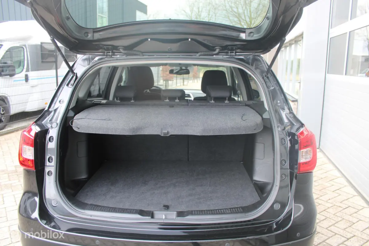 1.0 Boosterjet Exclusive 1e Eig | Boekjes | Navigatie |