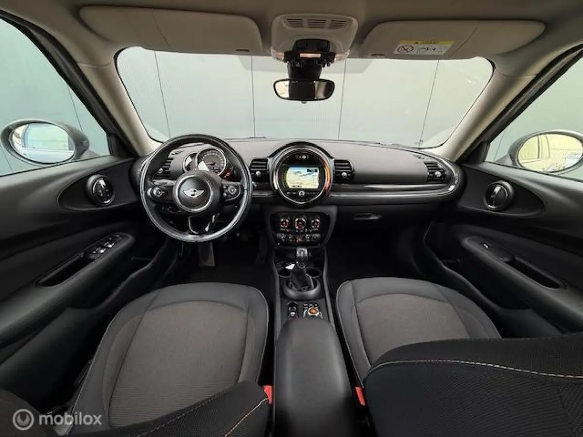 1.5 Cooper Chili Serious Business Origineel NL -NAP-Navigatie-Cruise-Climate Control-PDC V+A-6-deurs....