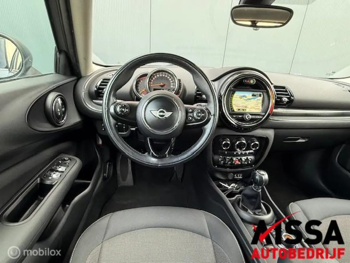 1.5 Cooper Chili Serious Business Origineel NL -NAP-Navigatie-Cruise-Climate Control-PDC V+A-6-deurs....