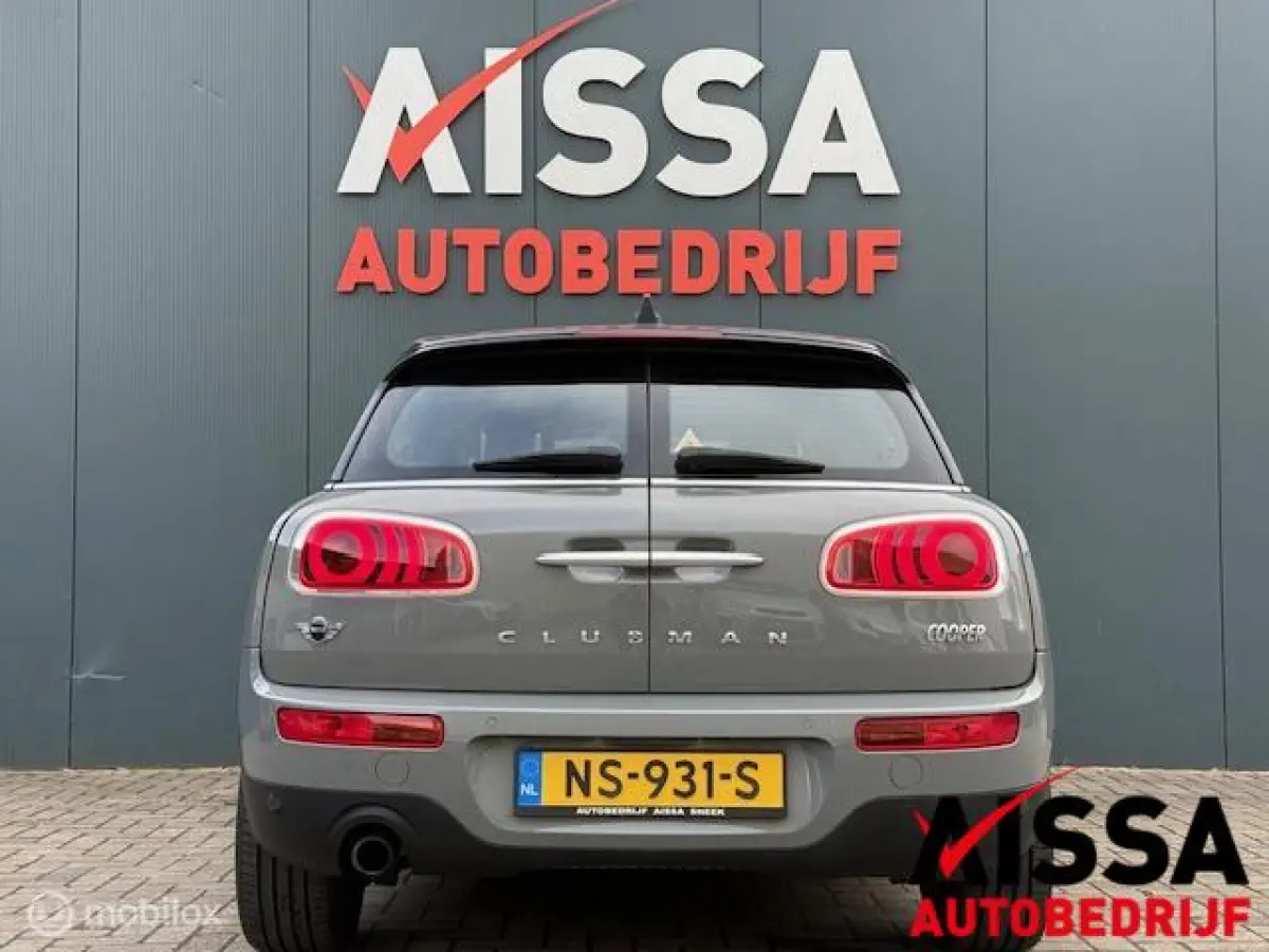 1.5 Cooper Chili Serious Business Origineel NL -NAP-Navigatie-Cruise-Climate Control-PDC V+A-6-deurs....