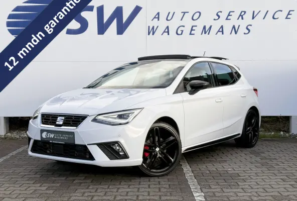 1.0 EcoTSI FR Plus Connect | Pano | ACC | Camera | Keyless | LED
