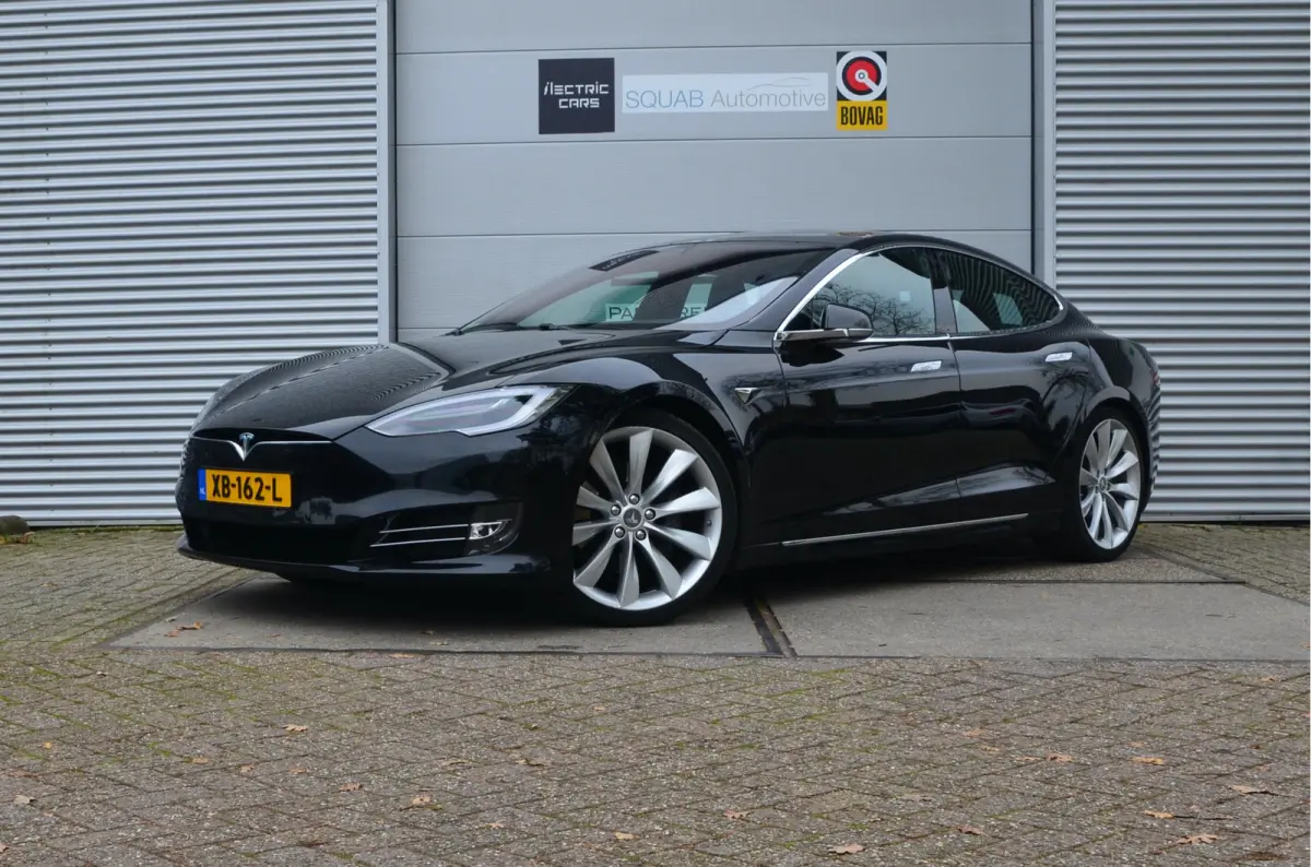 100D Enhanced AutoPilot3.0+FSD (twv 7.500,-), 21", Leder