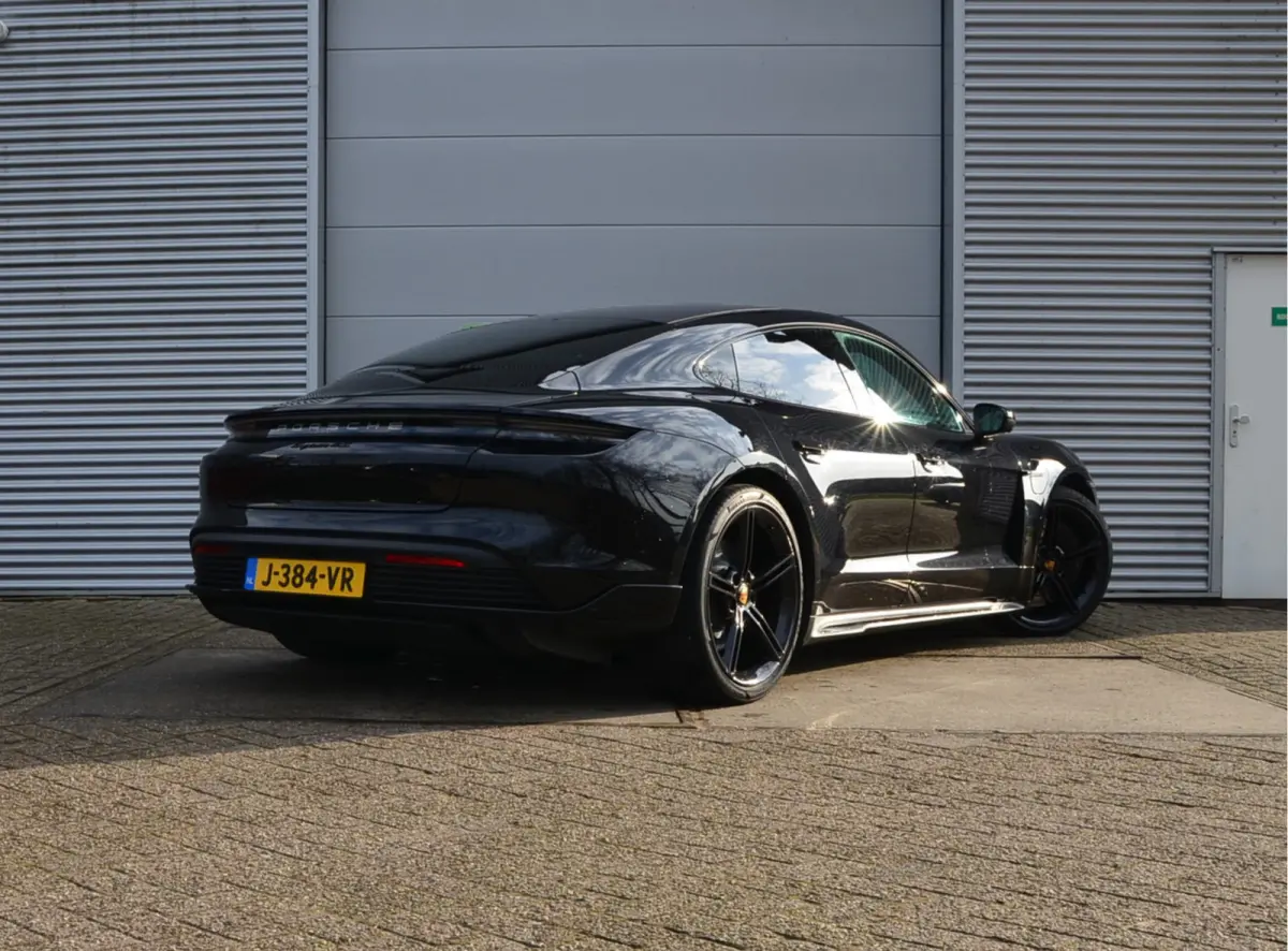 4S Performance 93 kWh Sport Chrono