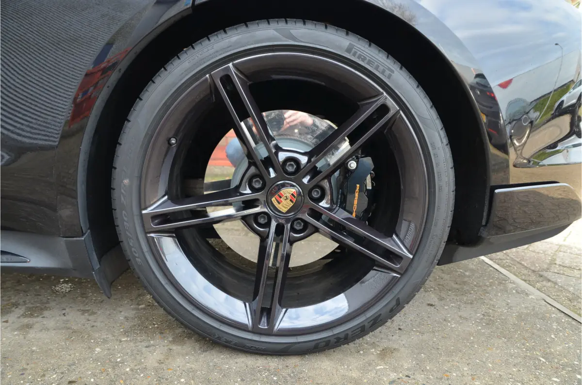 4S Performance 93 kWh Sport Chrono