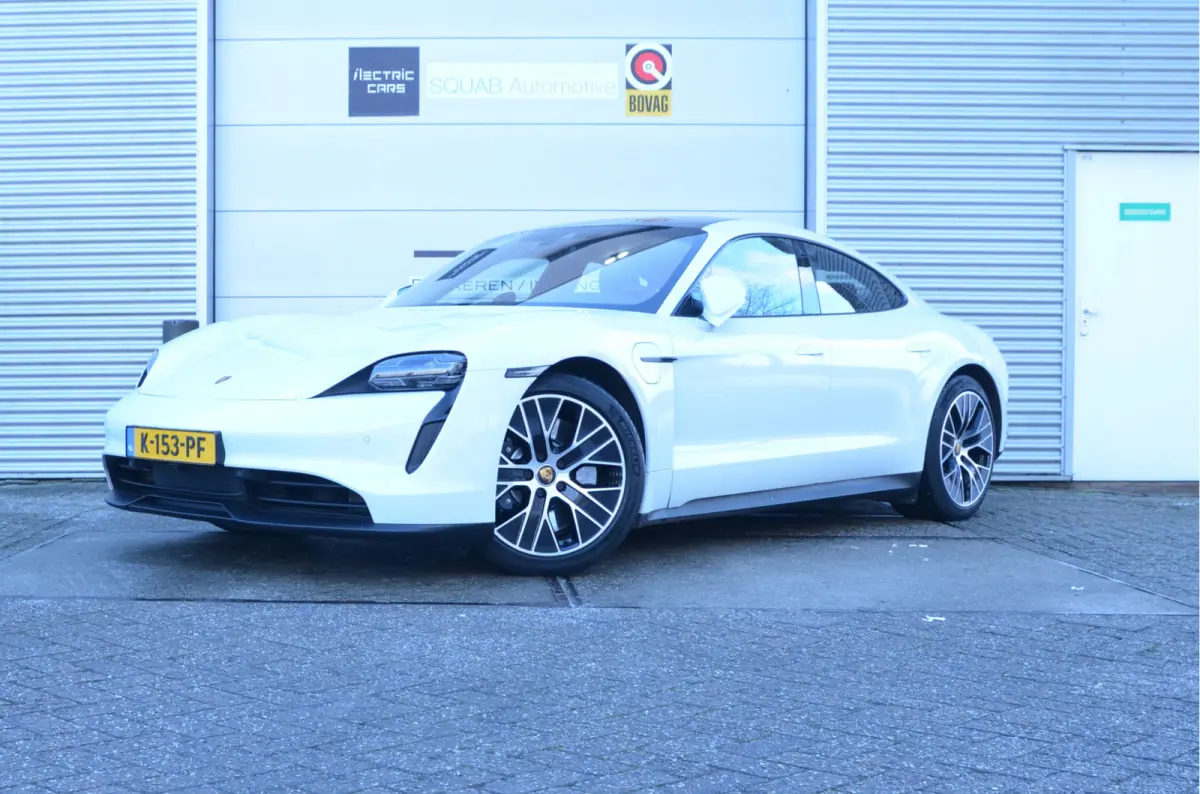 4S Performance 84 kWh Sport Chrono, 4x4 + achteras besturing, Pano, incl. BTW