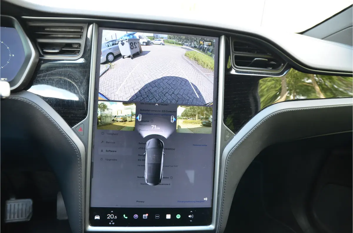 75D (4x4) AutoPilot2.5