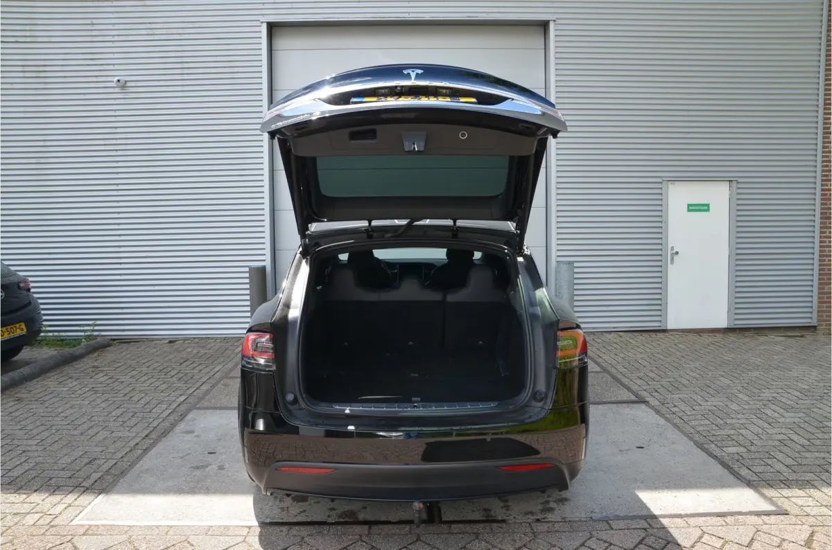 75D (4x4) AutoPilot2.5