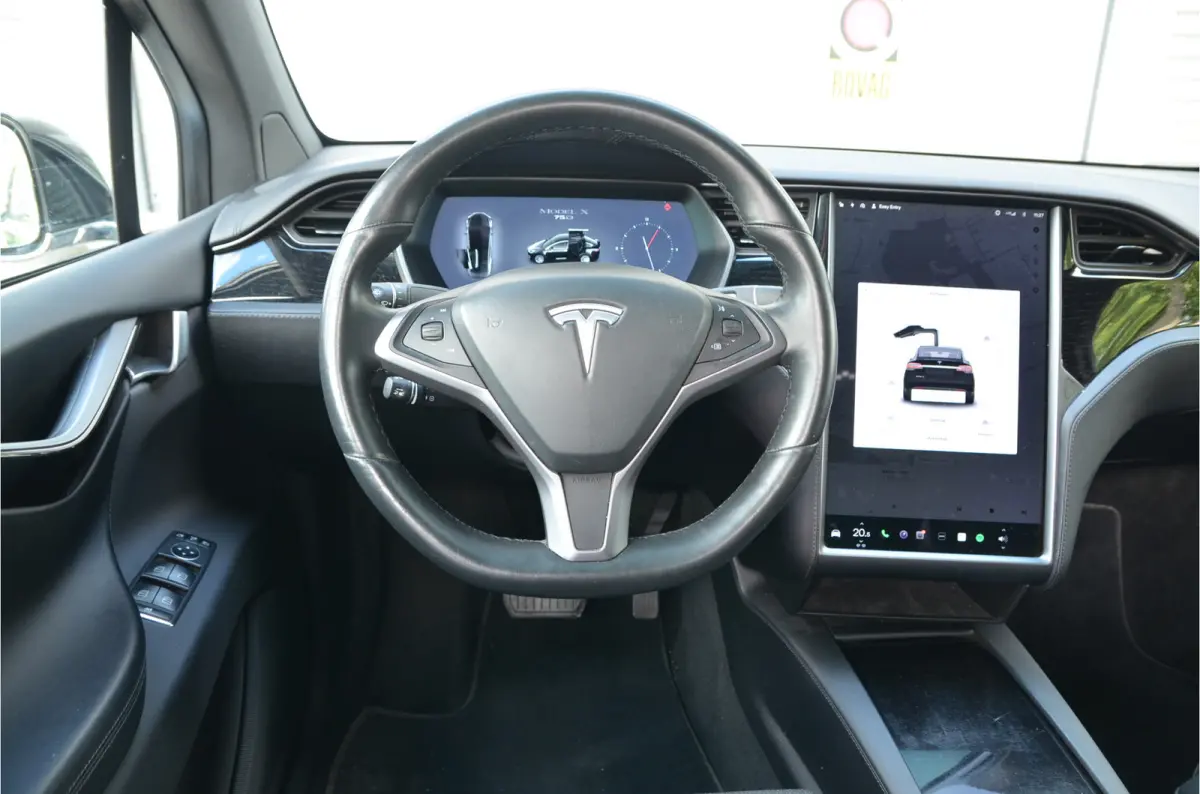 75D (4x4) AutoPilot2.5