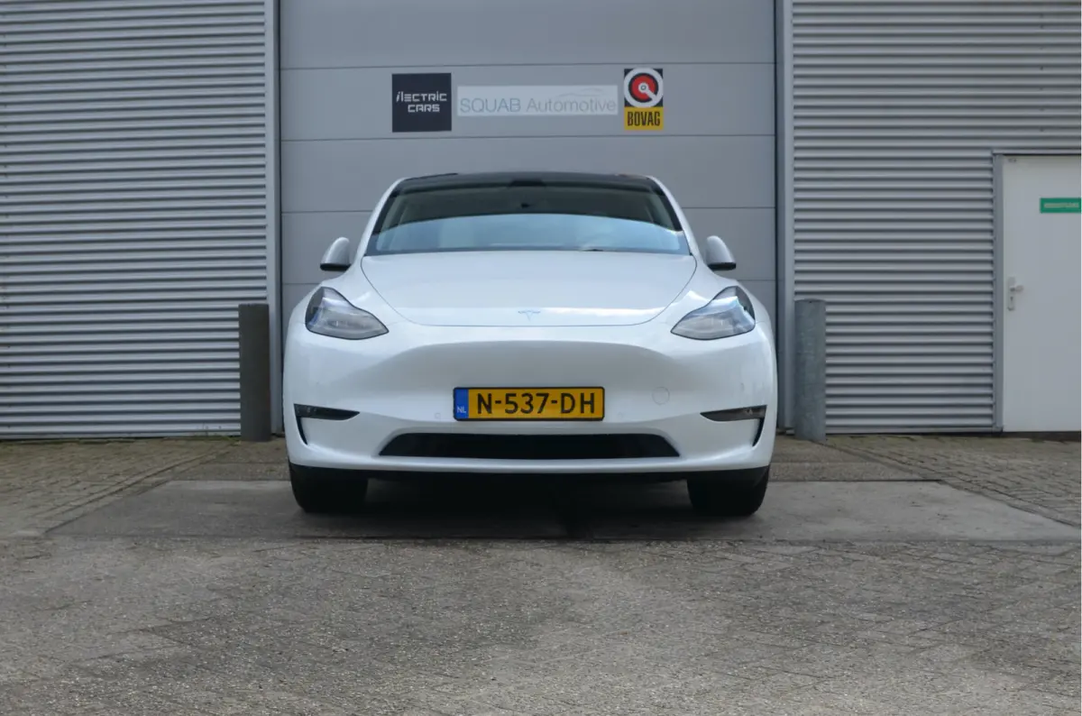 Long Range AWD 75 kWh Enhanced AutoPilot3.0 (twv 3.800,-)