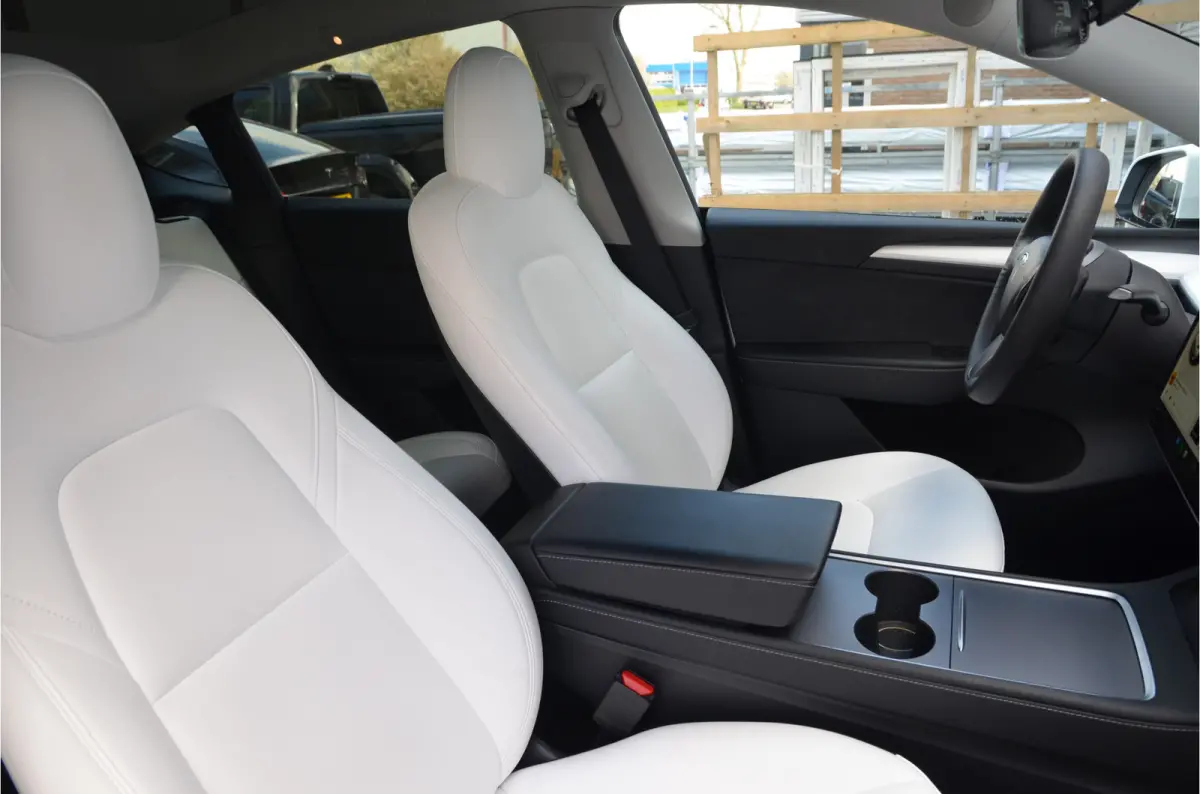 Long Range AWD 75 kWh Enhanced AutoPilot3.0 (twv 3.800,-)