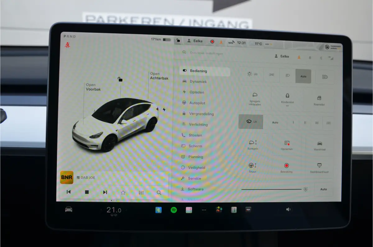 Long Range AWD 75 kWh Enhanced AutoPilot3.0 (twv 3.800,-)