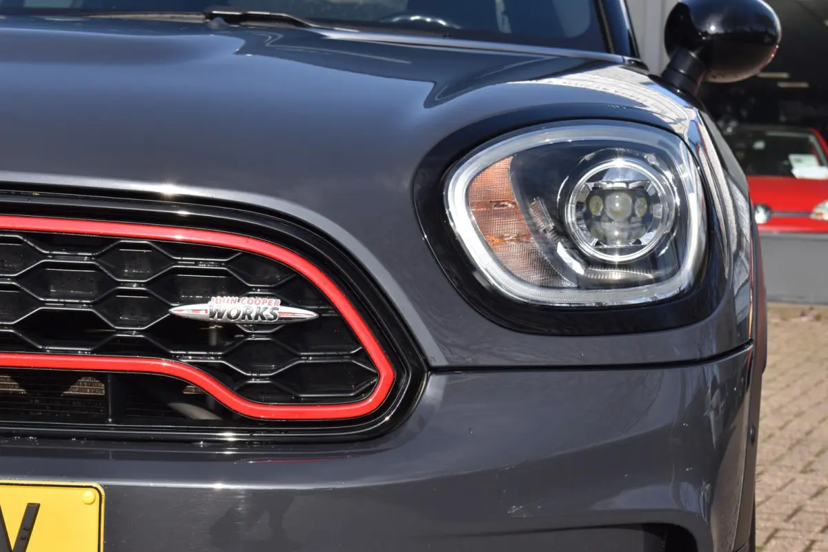Mini 2.0 John Cooper Works ALL4 Schuifdak | H&K | Navi | 100% Onderhouden | 12 mnd BOVAG garantie | Whatsapp 06-53188999