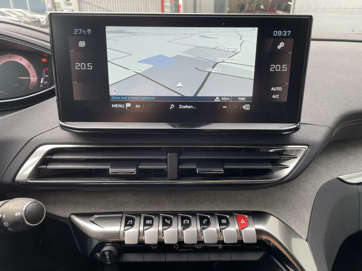 130pk GT (Camera - LED - Keyless Entry - i-cockpit - 7 zits - Parkeersensoren V+A - Adaptieve Cruise Controle - Automatische Airco)