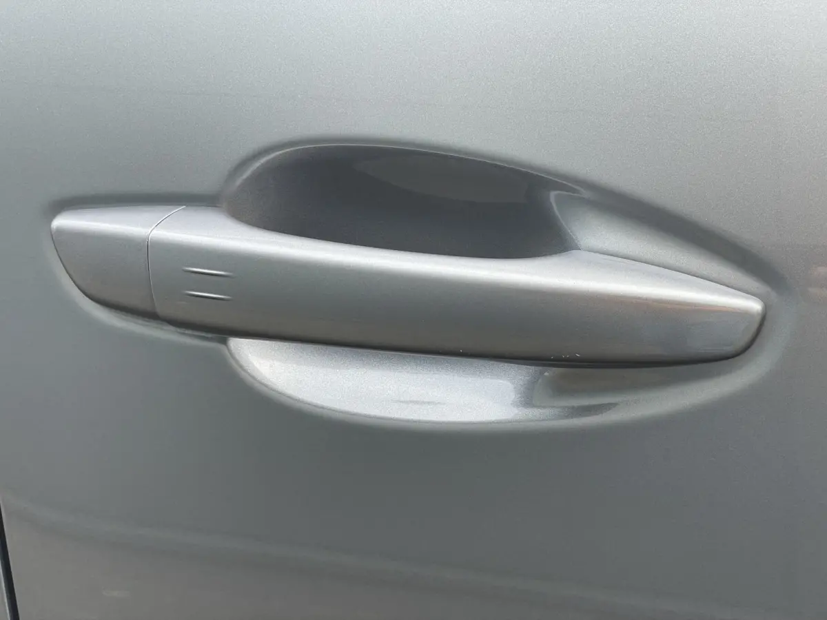 130pk GT (Camera - LED - Keyless Entry - i-cockpit - 7 zits - Parkeersensoren V+A - Adaptieve Cruise Controle - Automatische Airco)