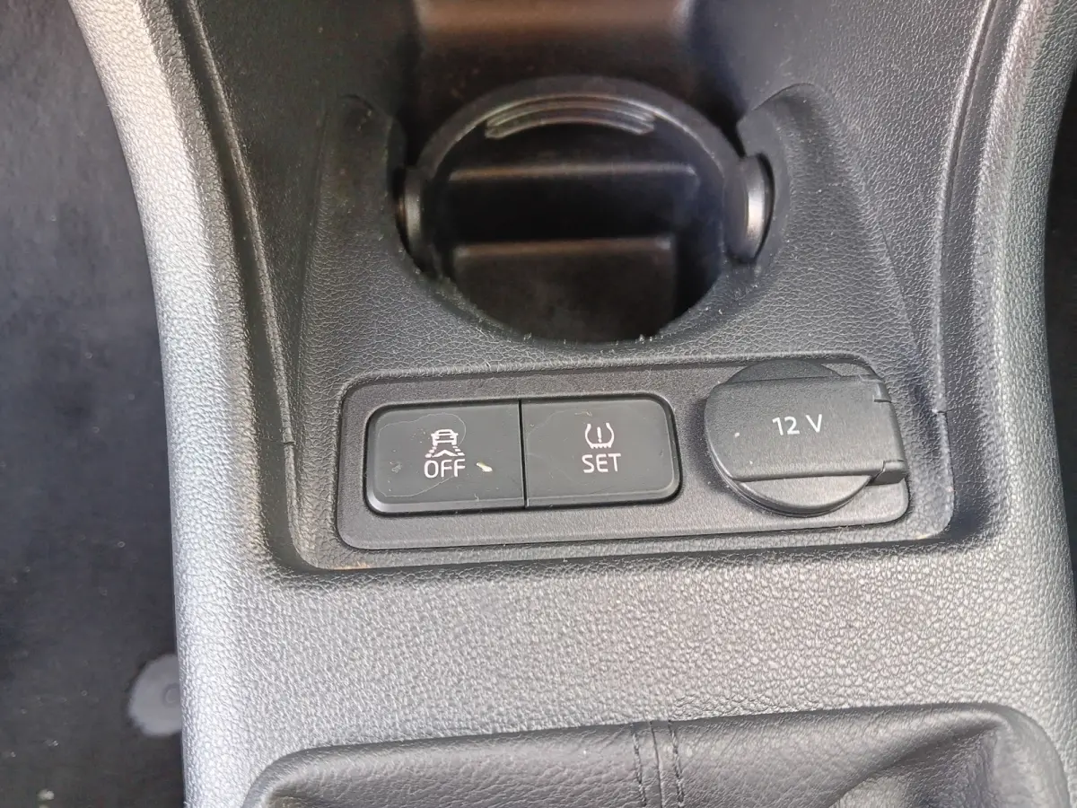 Up! 1.0 BMT high up! AIRCO,CRUISE,CAMERA,PDC,LMV,SUPER MOOI,ORG NL