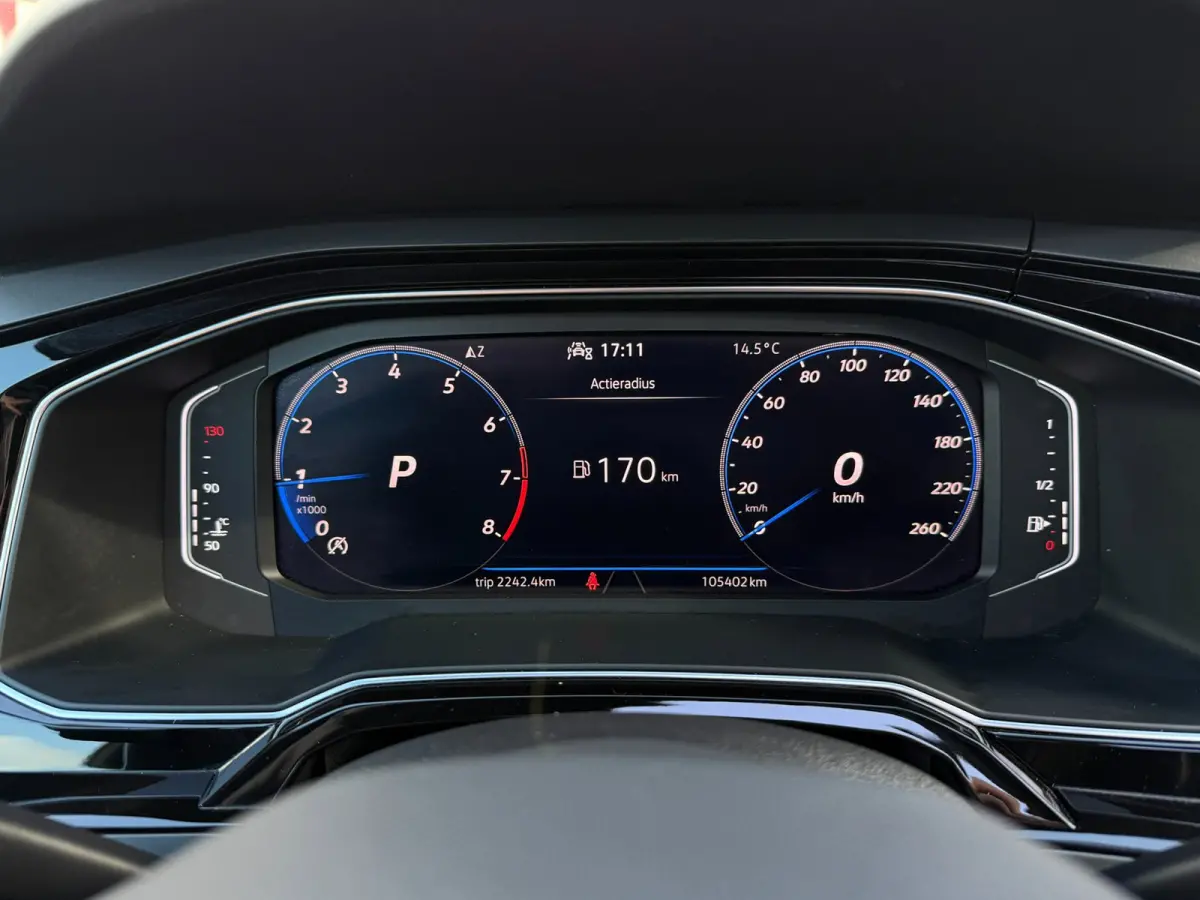 1.0 TSI R-Line | PANO l ACC