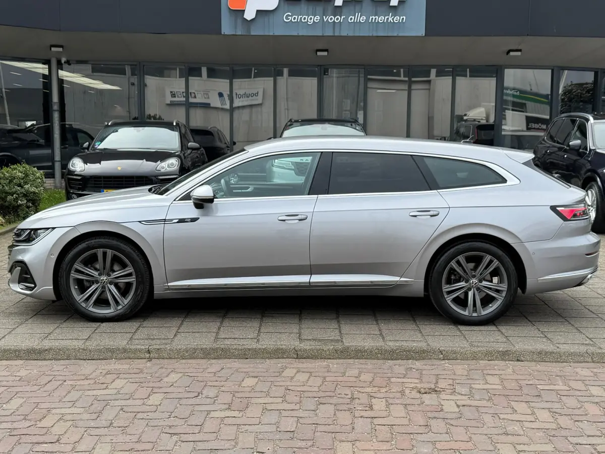 1.4 TSI eHybrid R-Line Business+