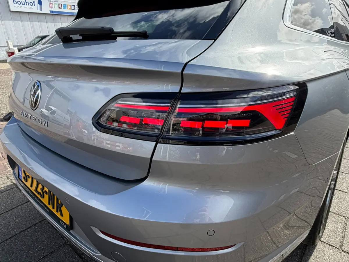 1.4 TSI eHybrid R-Line Business+