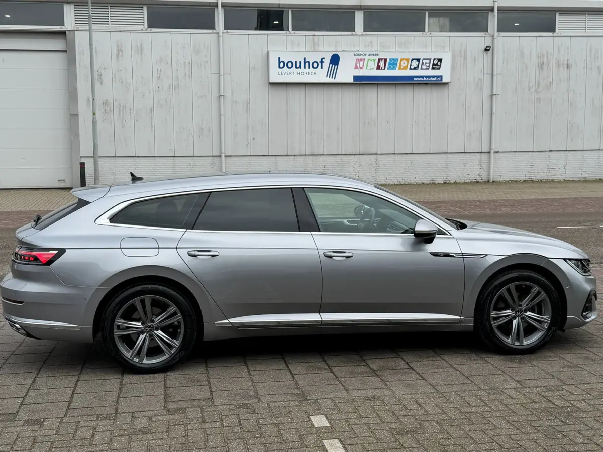 1.4 TSI eHybrid R-Line Business+