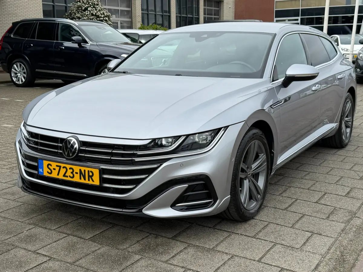1.4 TSI eHybrid R-Line Business+