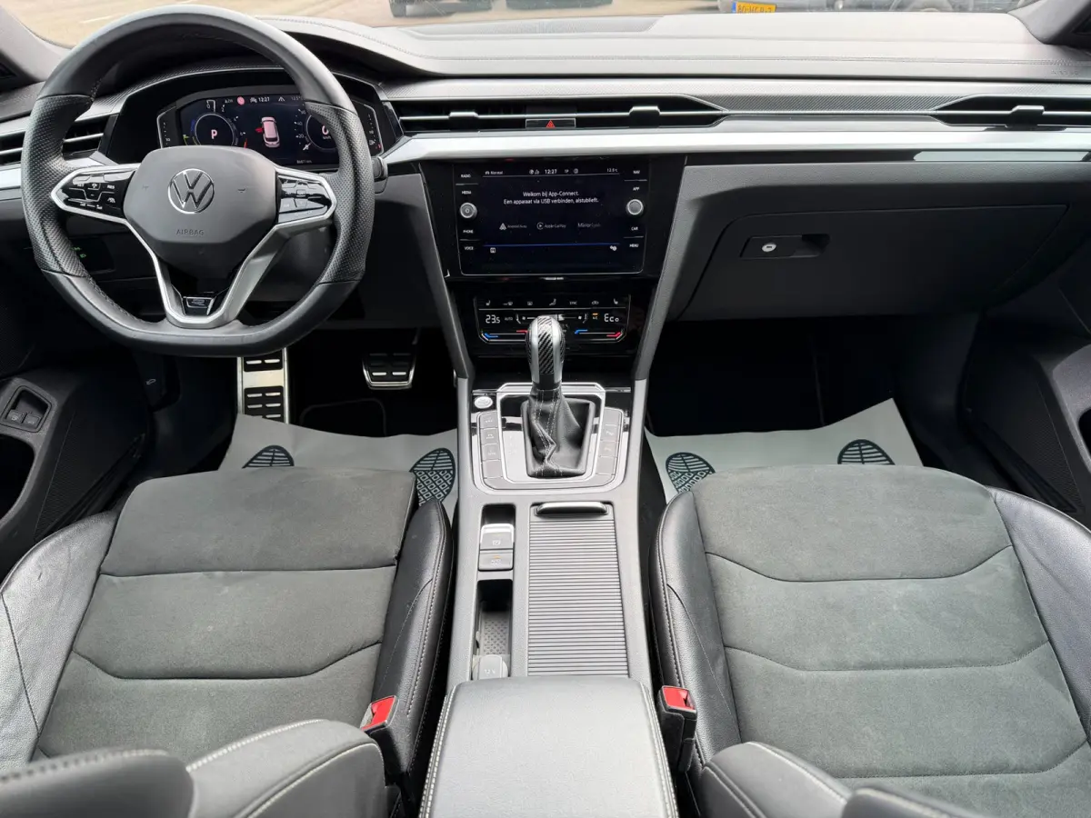 1.4 TSI eHybrid R-Line Business+